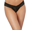 Model draagt Dreamgirl kantstring zwart, one size, vooraanzicht met fijne kanten tailleband en stringmodel.