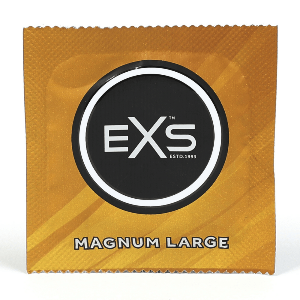 Goudkleurige EXS Magnum condoomverpakking met zwart rond logo en productnaam centraal op de voorkant