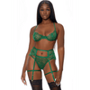 Model in Forplay Blooming Season set groen, kanten beugelbh met strappy bandjes en jarretelgordel, maat L