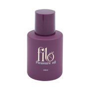 My Own Filo Plezieuroli sensuele massageolie voor lichaam en haar, paars flesje productfoto op neutrale achtergrond