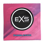 EXS Bubblegum condoom in roze folie verpakking met zwart rond merklogo en bubblegumtekst onderaan.