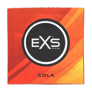 EXS Crazy Cola condoom in rood-oranje verpakking met rond merklogo en colatekst aan de onderzijde.