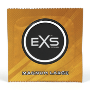 Goudkleurige EXS Magnum condomverpakking met rond zwart logo en witte producttekst aan de voorkant