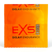 Oranje EXS Delay condoomverpakking met merklogo en productnaam centraal op de voorzijde