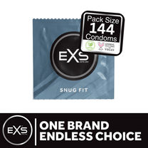 EXS Snug Fit condooms 49 mm met zwarte 144 stuks verpakking en merkbanner op witte achtergrond