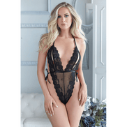 Allure kanten teddy open cup zwart, maat S/M, vooraanzicht met verstelbare bandjes en sensuele kanten details