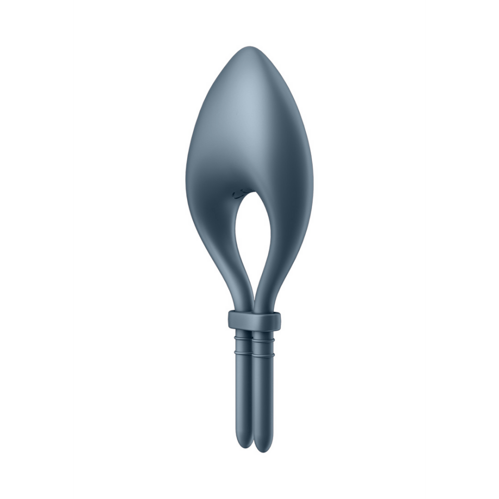 Satisfyer Bullseye cockring donkerblauw one size, schuin aanzicht met ovale opening en lange verstelbare bandjes, studio wit