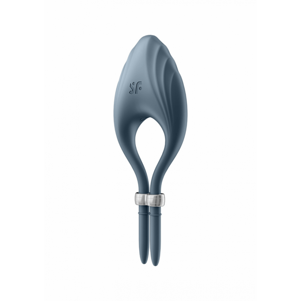 Satisfyer Duelist verstelbare cockring donkerblauw, ovale ringvorm met opening en verstelbare strap onderaan, detailaanzicht