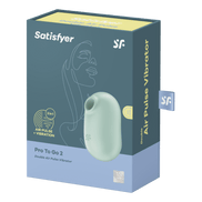 Satisfyer Pro To Go 2 Air Pulse vibrator mint one size, verpakking en doosje met modelnaam, paarsblauw design op de box