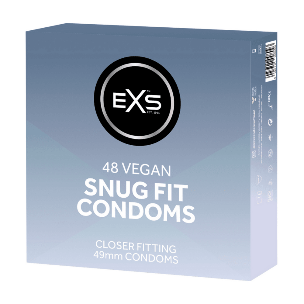 EXS Snug Fit Condooms 49 mm 48 stuks, lichtblauwe verpakking met donker logo, frontaal op witte studioachtergrond