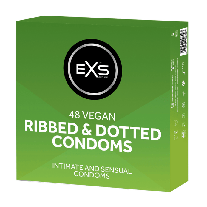 EXS Ribbed & Dotted Condooms 48 Stuks 56 mm in frisgroene verpakking, strak vooraanzicht op witte studio-achtergrond