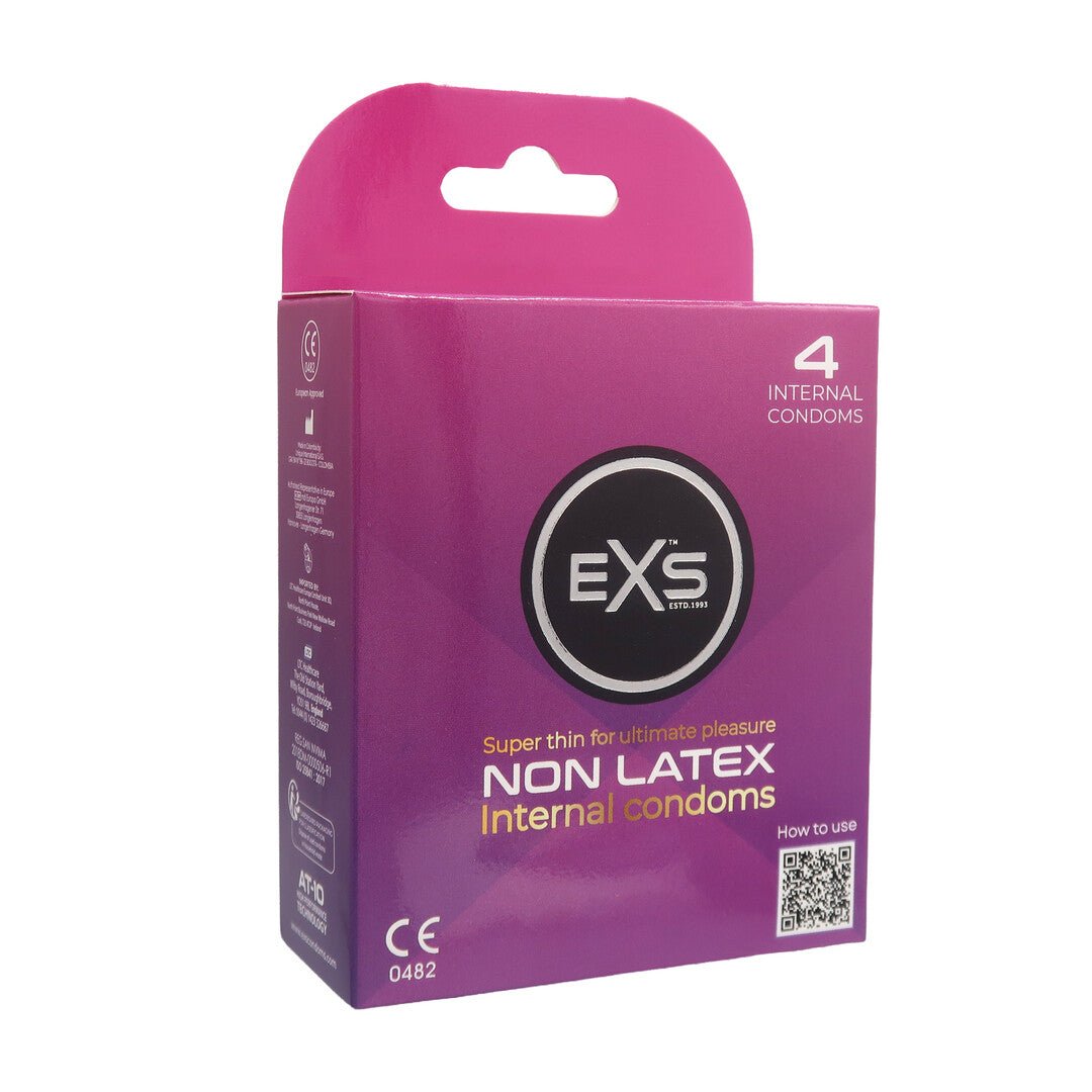 EXS Vrouwencondooms Non-Latex 4 Stuks, fuchsia verpakking schuin geplaatst op een rustige witte studioachtergrond
