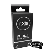 EXS Pull Latexvrije Condooms 6 Stuks, zwarte verpakking met losse zwarte pull applicator op witte studioachtergrond
