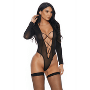 Model in Forplay Sheer Dates teddy zwart, transparante mesh met lange mouwen en diepe V hals, maat XL