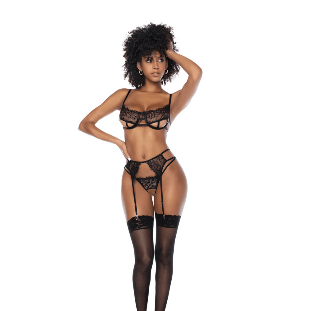 Mapalé Yours Truly 3-piece lace bra set with suspender belt black size L/XL