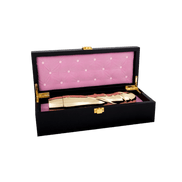 Opis 18K gouden vibrator in luxe roze etui, limited edition, cadeauverpakking