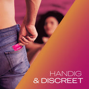 Durex Pleasure Me condooms 10 stuks, sfeerfoto op verpakking, ribbels en nopjes voor meer gevoel tijdens seks