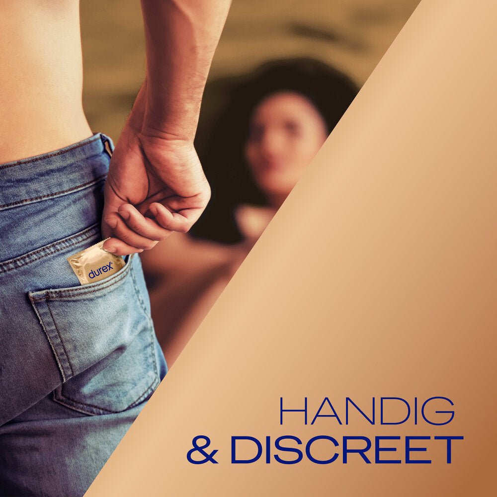 Durex Nude Classic condooms 10 stuks, sfeerfoto op verpakking, natuurlijk gevoel, extra dun condoom