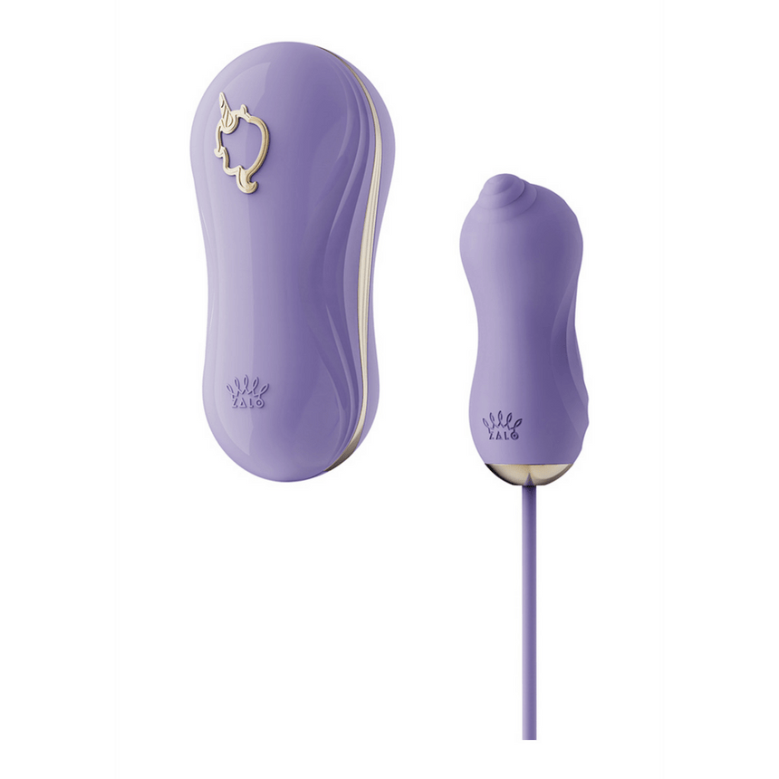 ZALO Unicorn zuigvibrator aardbeiroze, stimulator met opzetstuk, setoverzicht op witte achtergrond