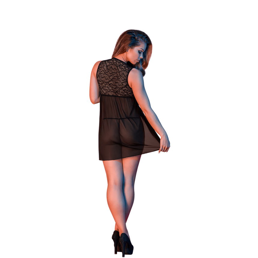 Model draagt Magic Silk open-back babydoll set zwart, maat L/XL, achteraanzicht, open rug met bandjes