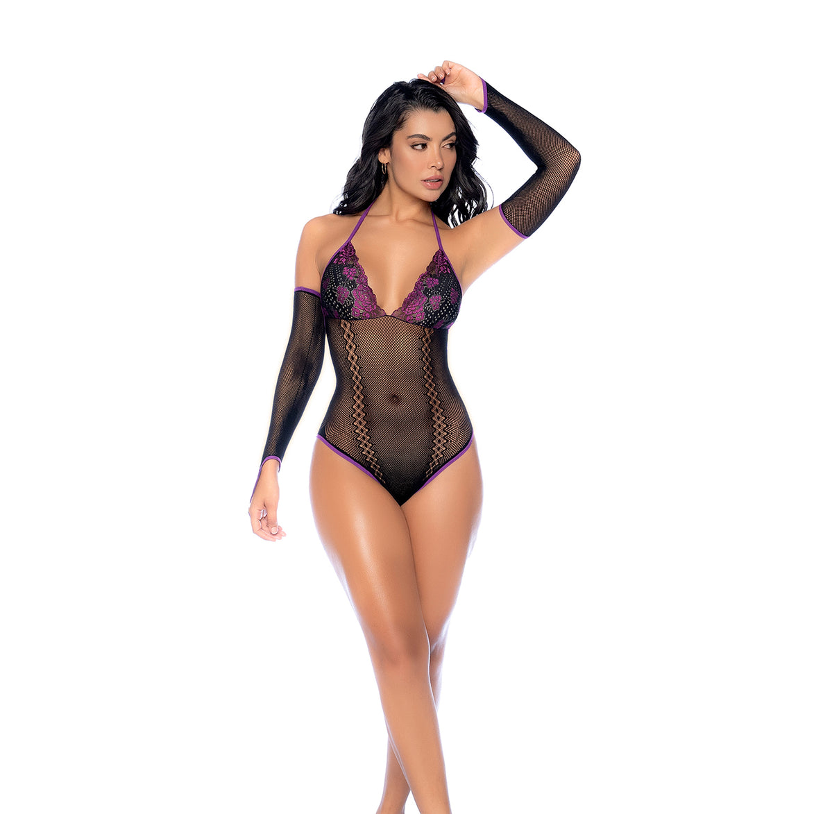Frontaal beeld van de Mapalé bodysuit set zwart/paars, gedragen op model met doorschijnende mesh en kant