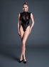 Allure Deep V bodysuit zwart, vooraanzicht, diepe V-hals, studiofoto op donkergrijze achtergrond