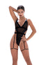 Mapalé bodysuit mesh wetlook zwart, maat M/L, vooraanzicht op model, mesh body met glanzende wetlook banen
