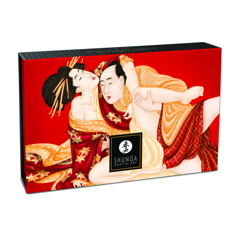 Shunga Body Powder Sprankelende Aardbeienwijn doos schuin gefotografeerd met rood fruitaccent