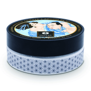 Zwarte Shunga Coconut Thrills body powder 75 gr in luxe ronde pot voor sensuele zachte huid en speelse intimiteitsmomenten