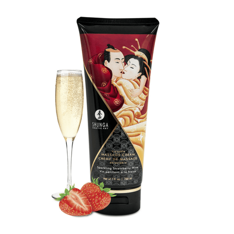 Shunga Aardbeienwijn massagecrème 200 ml met tube, glasdetail en aardbei op witte achtergrond
