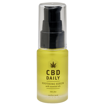 Earthly Body verzachtend serum 20 ml, natuurlijke huidverzorging, pompflacon op witte achtergrond