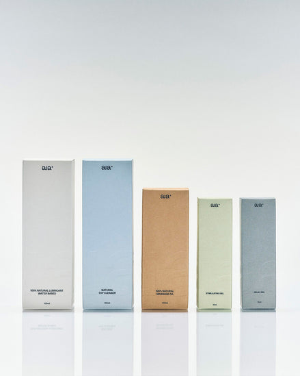 Aia Family Bundle in stijlvolle cadeauverpakking met vijf complete intieme wellness essentials