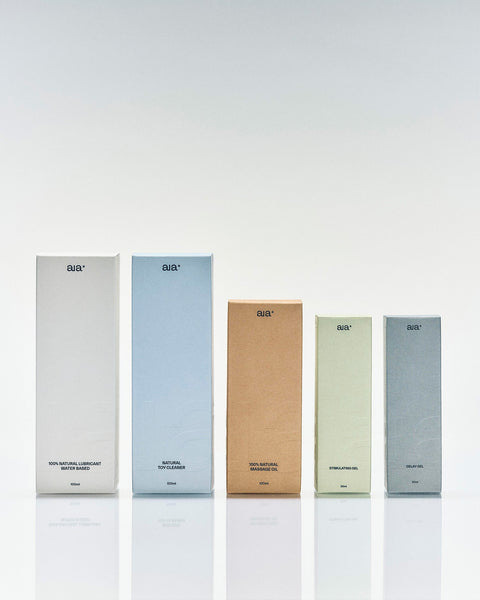 Aia Family Bundle in stijlvolle cadeauverpakking met vijf complete intieme wellness essentials