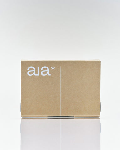 Aia Intimacy Essentials Box in luxe verpakking, compacte intieme wellness set voor op reis