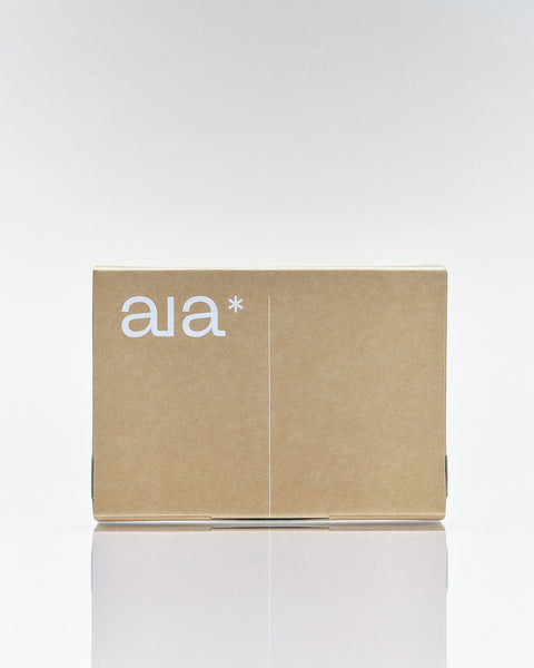 Aia Intimacy Essentials Box in luxe verpakking, compacte intieme wellness set voor op reis