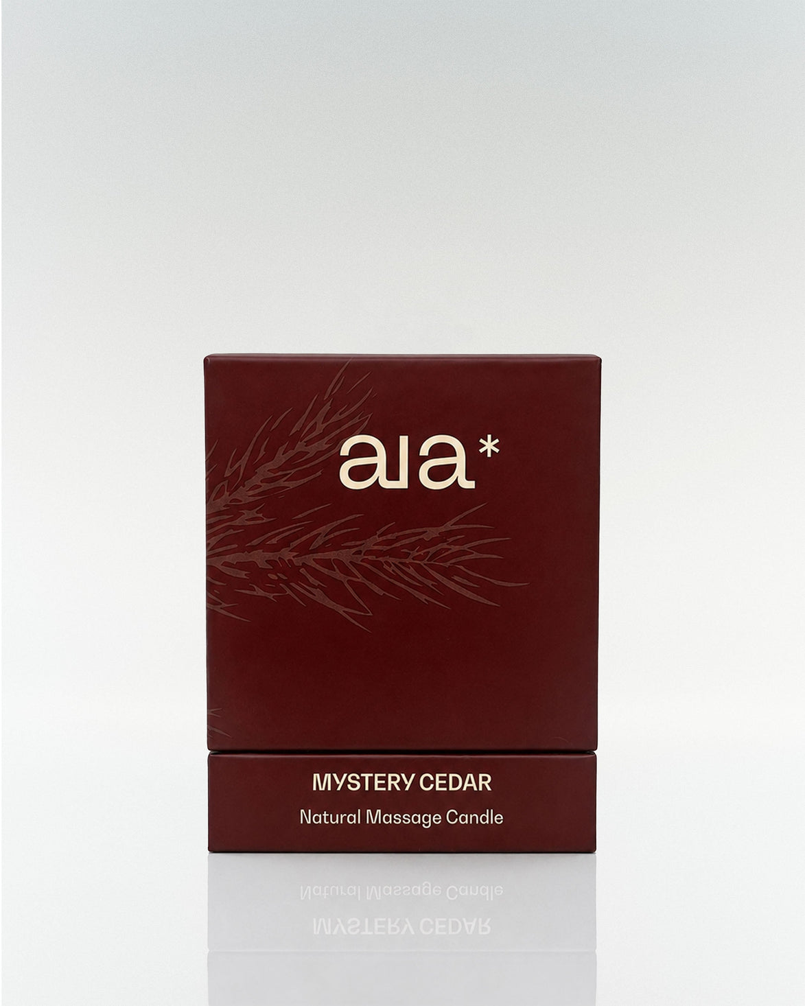Aia massagekaars Mystery Cedar in luxe verpakking, smelt tot warme verzorgende massageolie