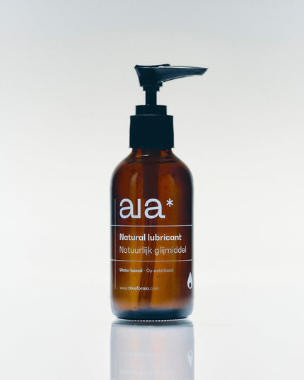 Aia natuurlijk glijmiddel op waterbasis 100 ml in glazen pompflacon, vegan en pH-gebalanceerd