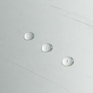 Aia natuurlijk glijmiddel op waterbasis in zachte lifestyle setting voor soepel intiem comfort