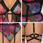 Details van Mapalé floral garter teddy zwart met mesh, bloemenprint, bandjes en jarretelafwerking