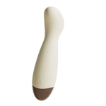 Beige Odes Ease mini wand vibrator in schuin vooraanzicht met afgeronde kop, slanke handgreep en bruine basis.