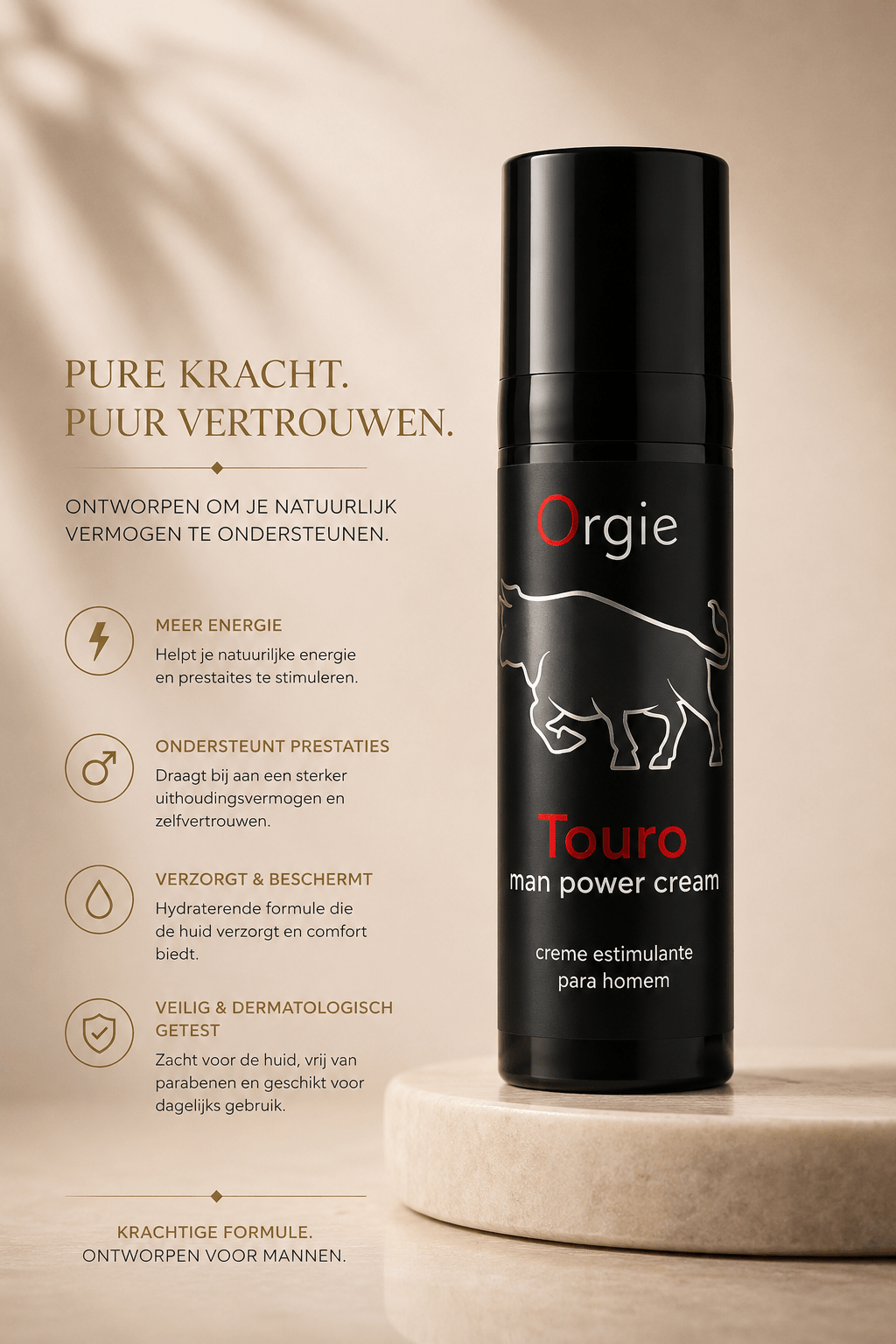 Orgie Touro Max sprayflacon in zwart en rood op beige podium, met informatieve tekst links