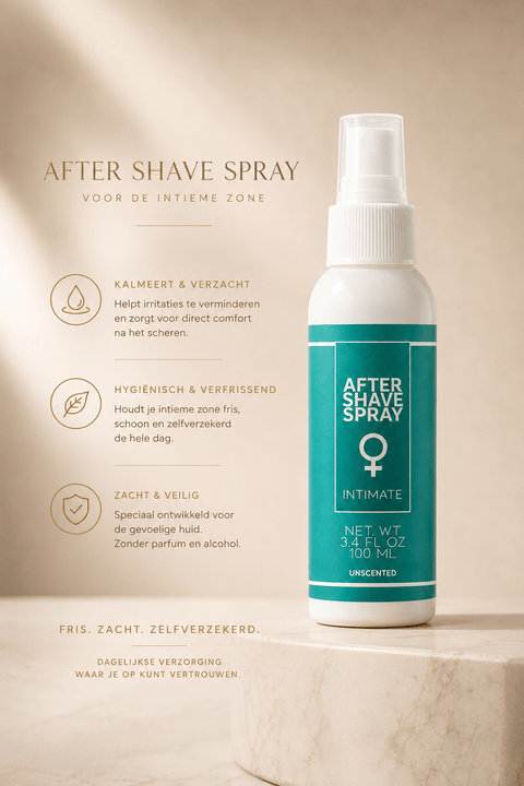 Pharmquests Intieme After Shave Spray 100 ml in witte sprayflacon met turquoise etiket op marmeren plateau.