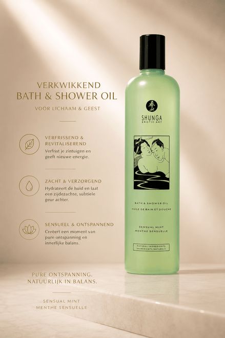 Shunga Bad- en Douchegel Sensual Mint 370 ml in lichtgroene flacon met zwarte dop op beige wellnessdecor.