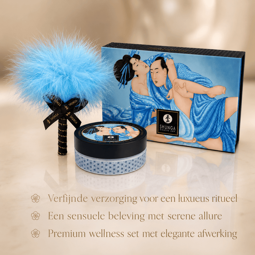 Shunga Kissable Body Powder Coconut Thrills 75 gr met blauwe set, veerkwast en tekst over luxe ritueel