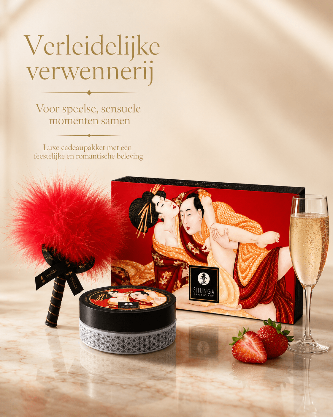 Shunga Body Powder Sprankelende Aardbeienwijn met rode veerkwast, aardbeien en tekst Verleidelijke verwennerij