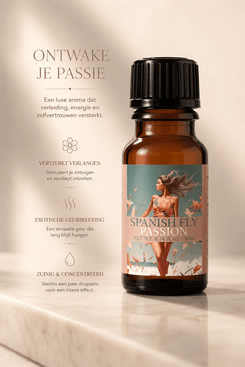 Spanish Fly Passion flesje 10 ml op beige marmeren podium met tekst Ontwaak je passie links
